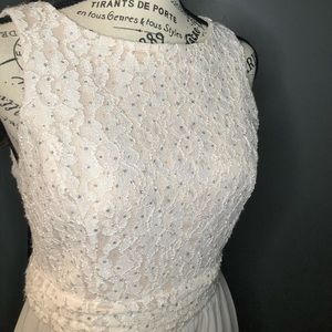 Beautiful light pink knee length flowly dress